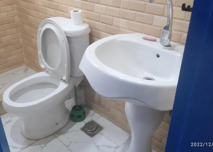 Private Bathroom King Room
